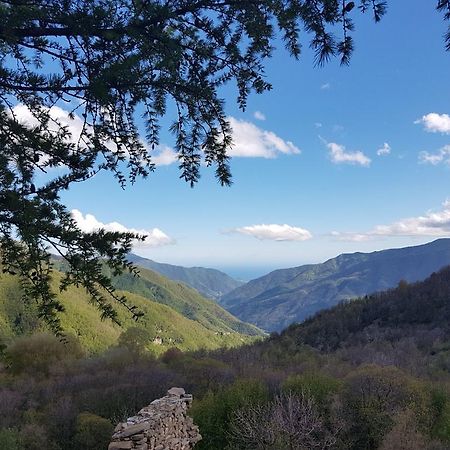Agriturismo La Fontana Dell'Olmo 호텔 Molini di Triora 외부 사진