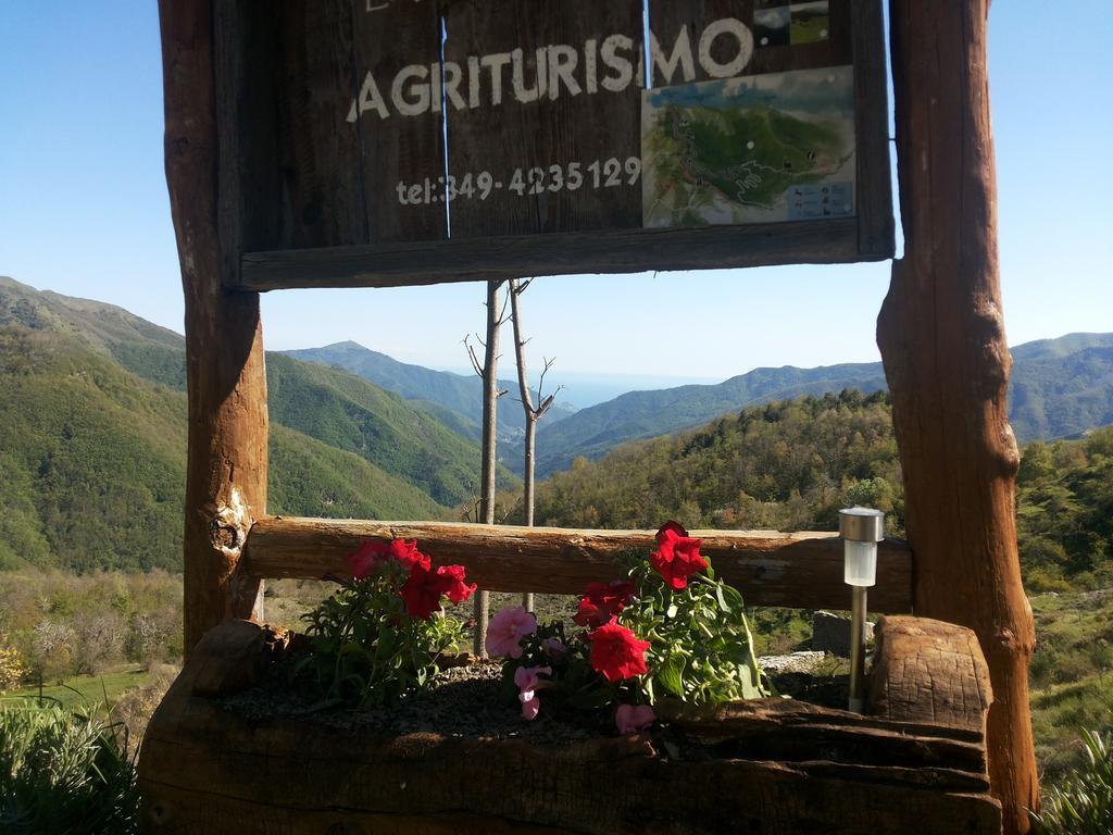 Agriturismo La Fontana Dell'Olmo 호텔 Molini di Triora 외부 사진